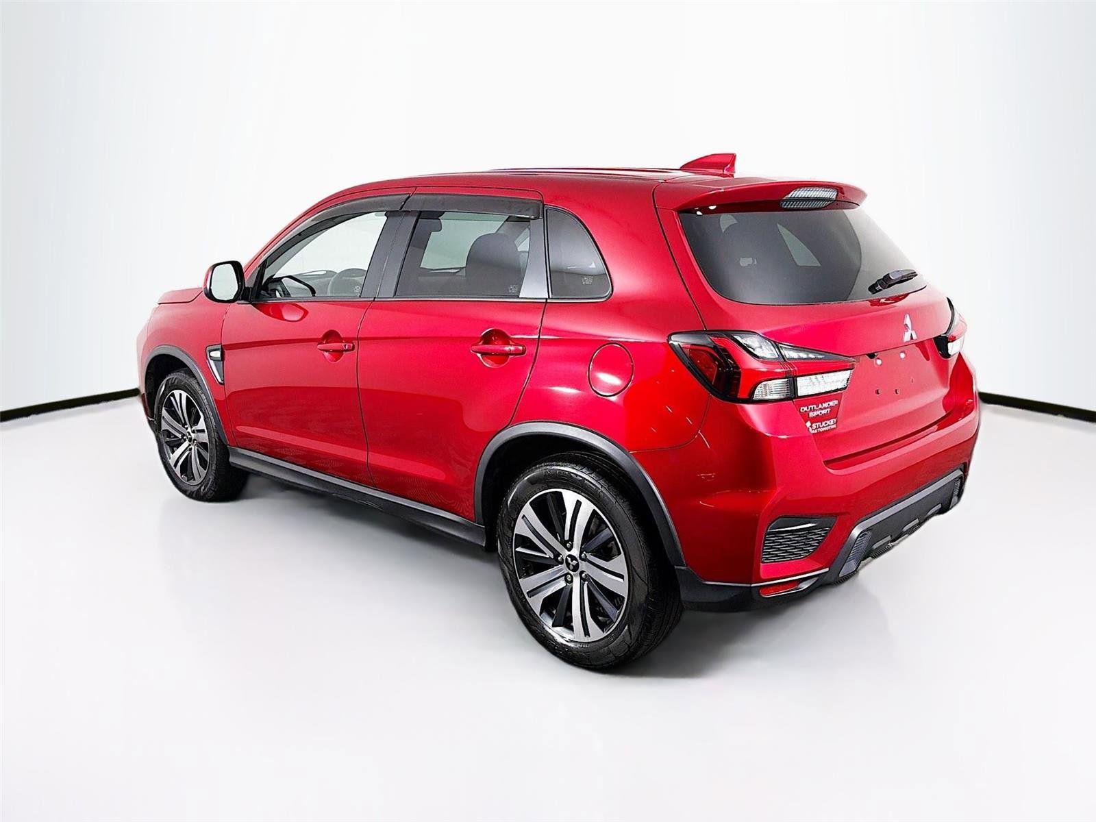 Used 2023 Mitsubishi Outlander Sport ES image 5