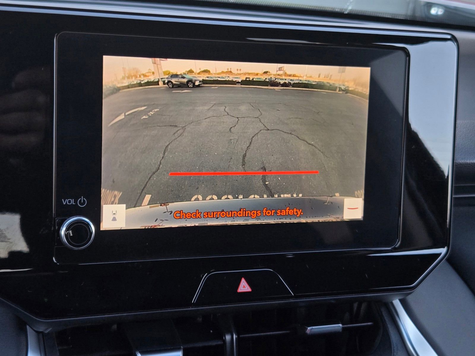 Certified 2023 Toyota Venza LE image 14