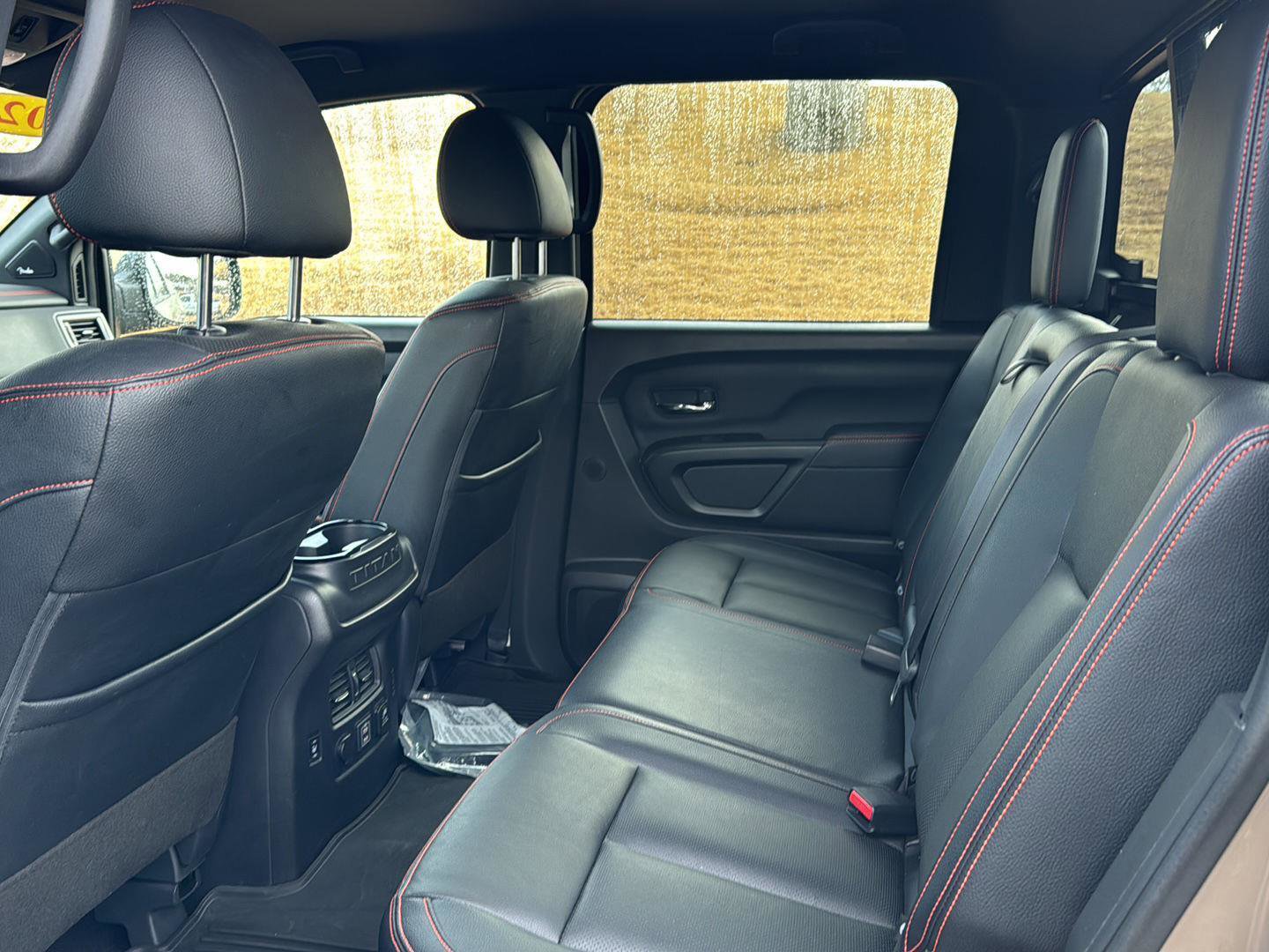 Used 2023 Nissan Titan PRO-4X w/ Pro-4x Convenience Package image 9