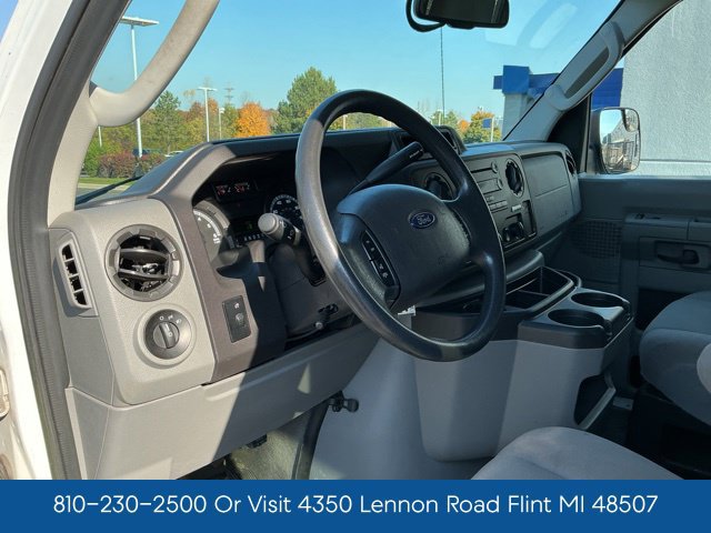 Used 2014 Ford E-150 and Econoline 150 Wagon RWD image 14