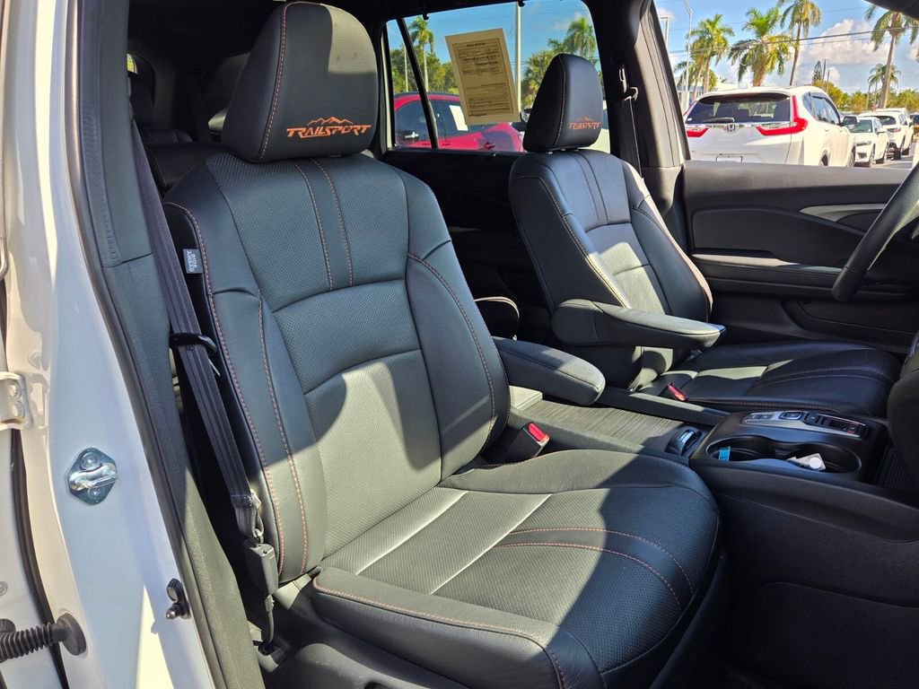 Certified 2022 Honda Pilot TrailSport image 20