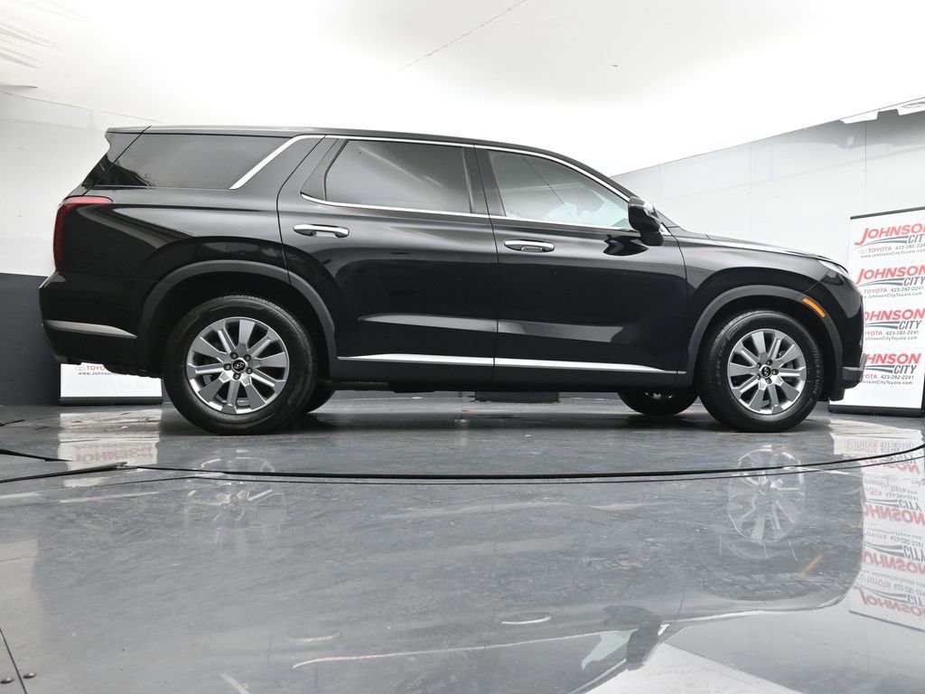 Used 2023 Hyundai Palisade SE w/ Cargo Package image 43