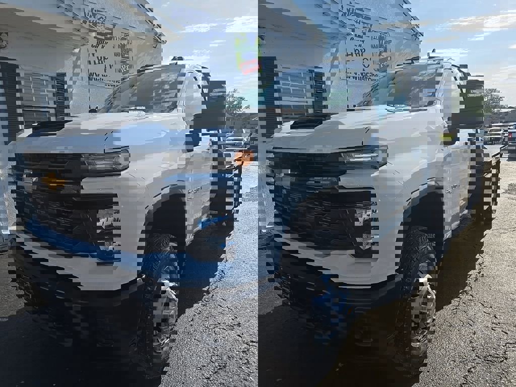 New 2025 Chevrolet Silverado 3500 W/T w/ WT Convenience Package image 3