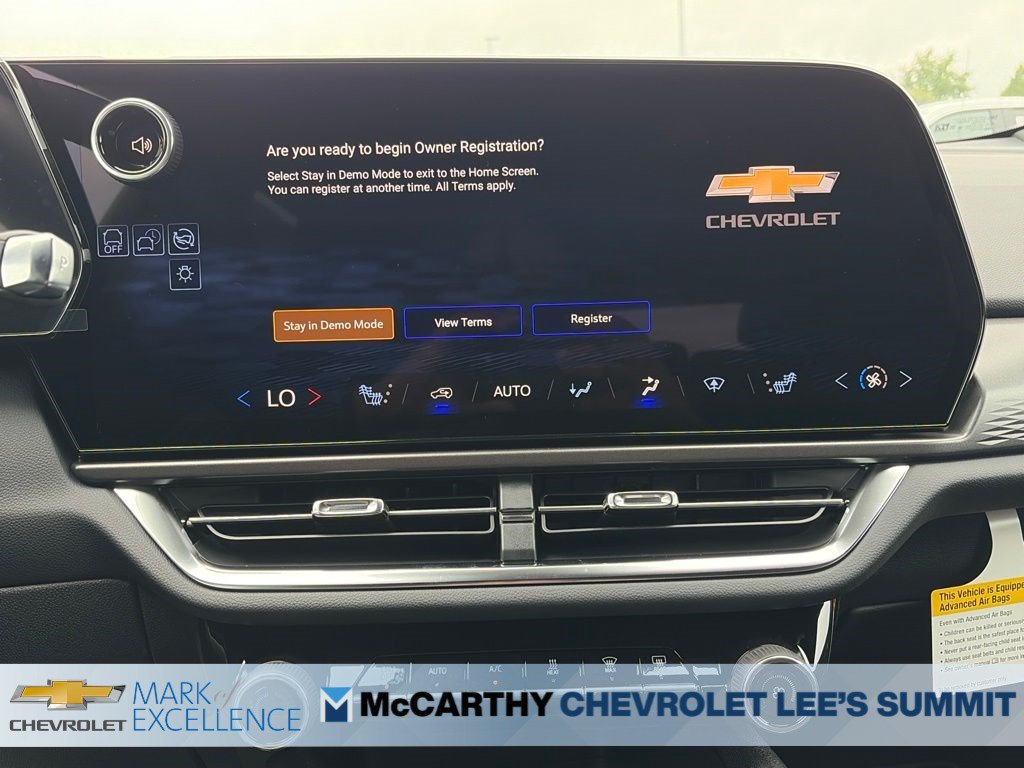 New 2026 Chevrolet Equinox EV LT w/ Comfort Package FWD image 12