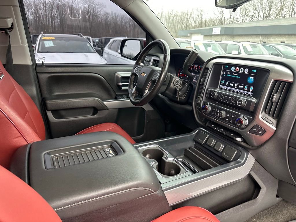 Used 2018 Chevrolet Silverado 1500 LT w/ All Star Edition image 22