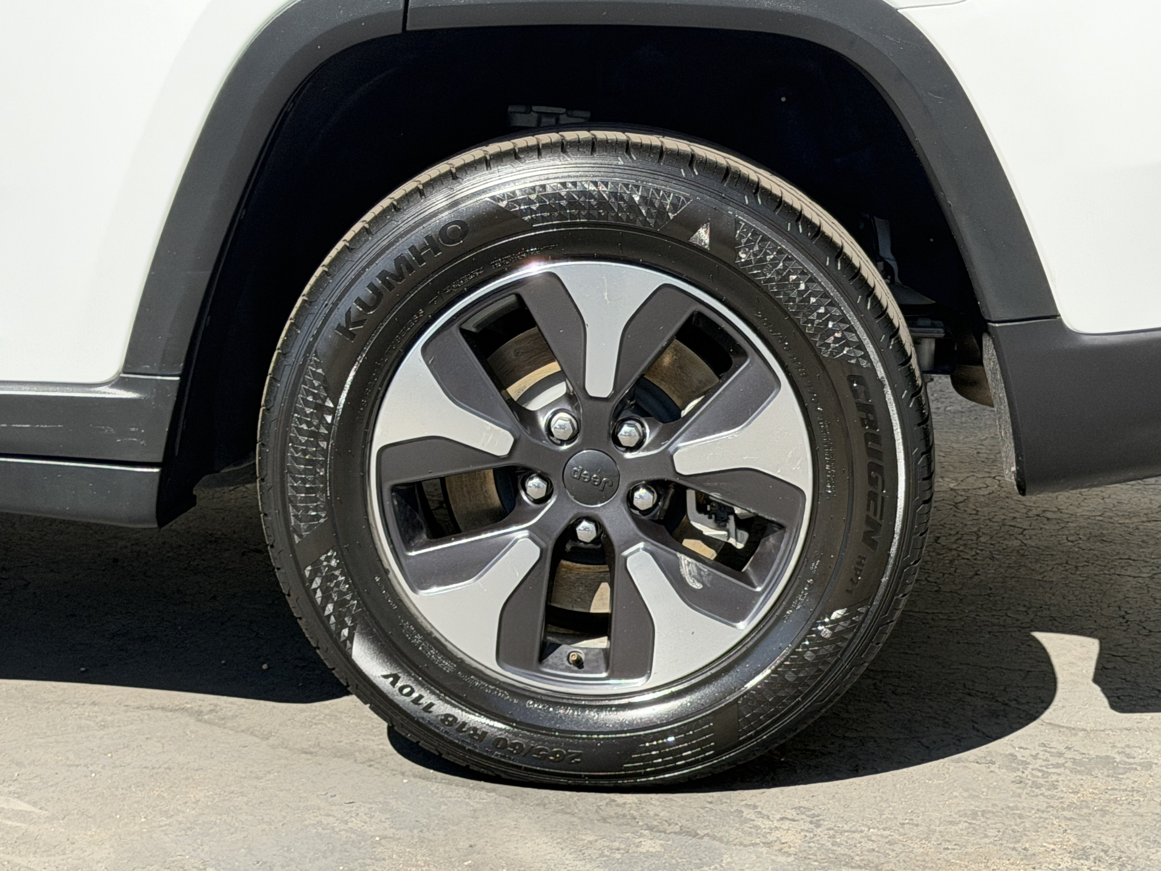 Certified 2024 Jeep Grand Cherokee Limited 4xe AWD/4WD image 17