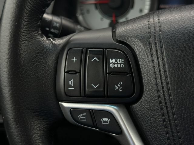 Used 2015 Toyota Sienna SE FWD image 26