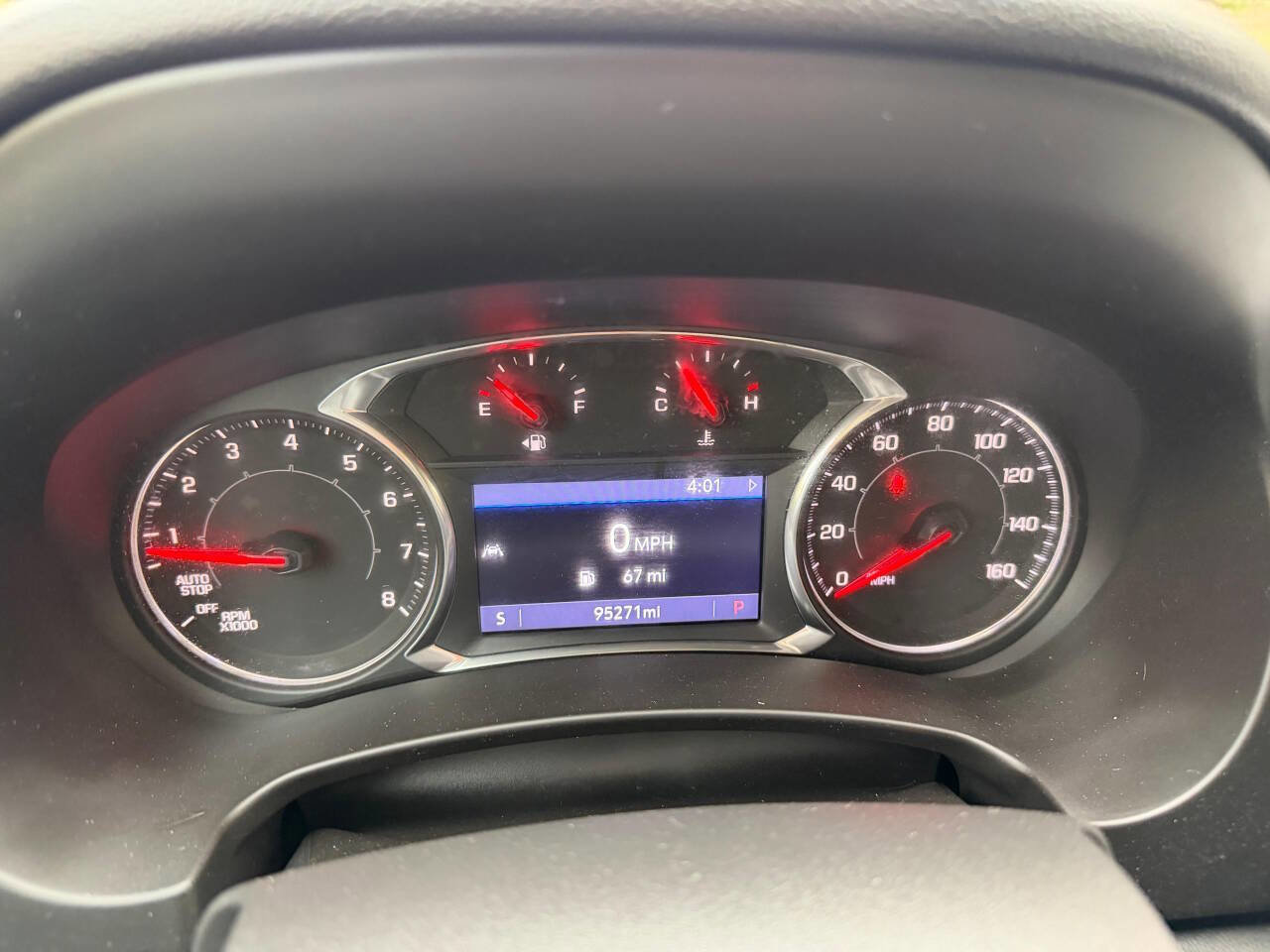 Used 2020 GMC Terrain SLT image 29