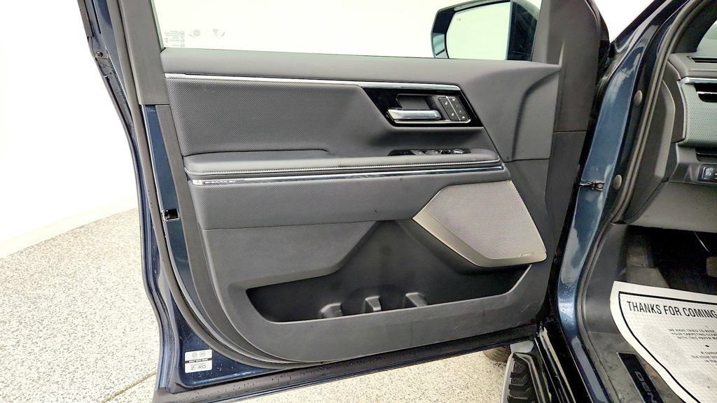Used 2026 GMC Sierra EV Denali AWD/4WD image 11