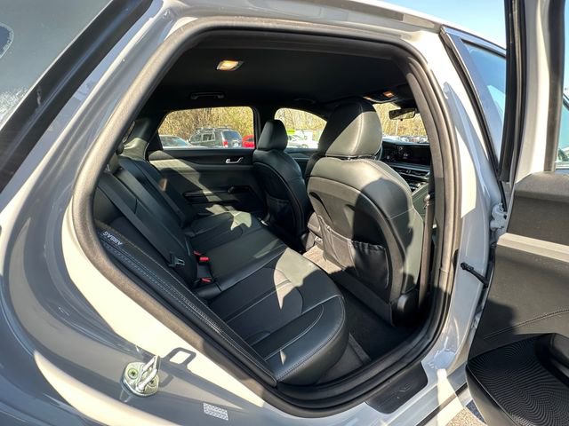 Used 2022 Kia K5 GT-Line FWD image 17