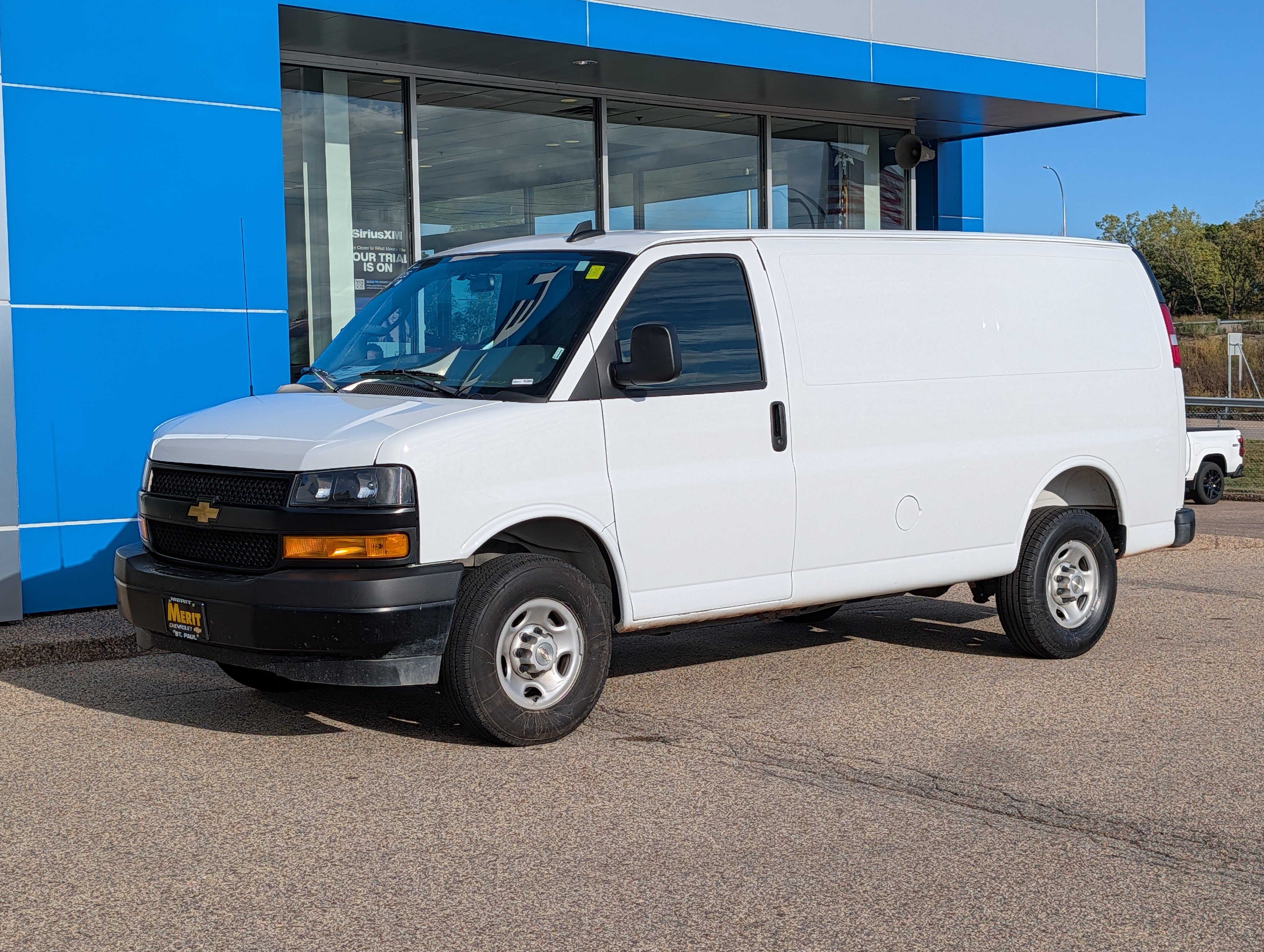 Certified 2025 Chevrolet Express 2500 w/ Driver Convenience Package RWD image 6