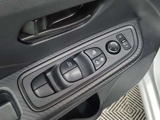 Used 2023 Nissan Versa S w/ Trunk Package image 17