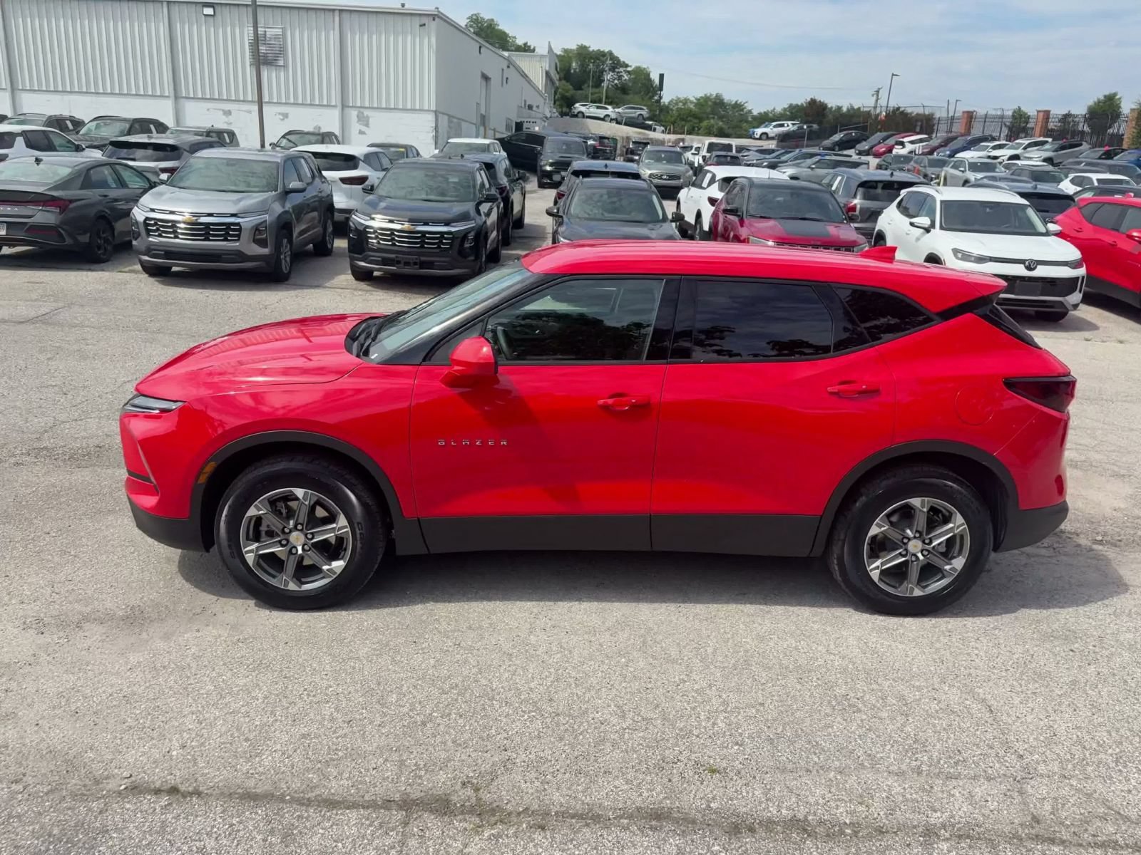 Used 2026 Chevrolet Blazer LT AWD/4WD image 8