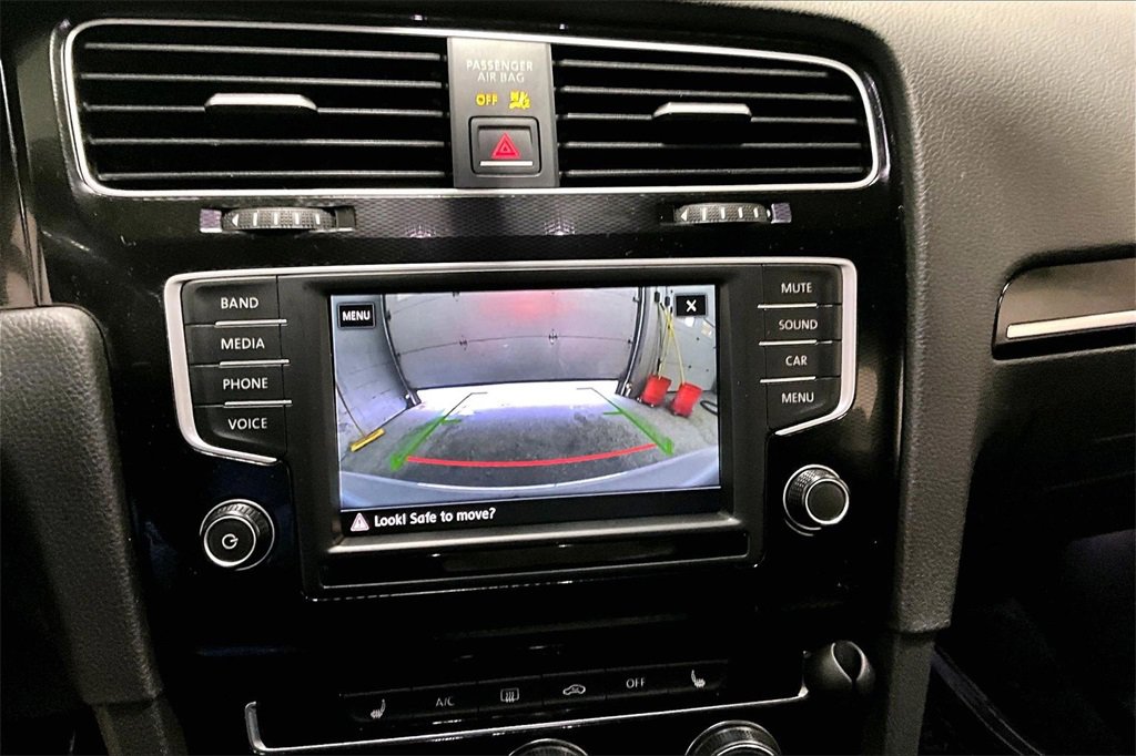 Used 2017 Volkswagen GTI S image 13