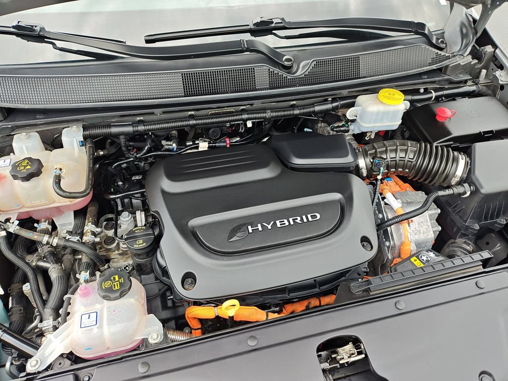 Used 2023 Chrysler Pacifica Touring-L FWD image 25