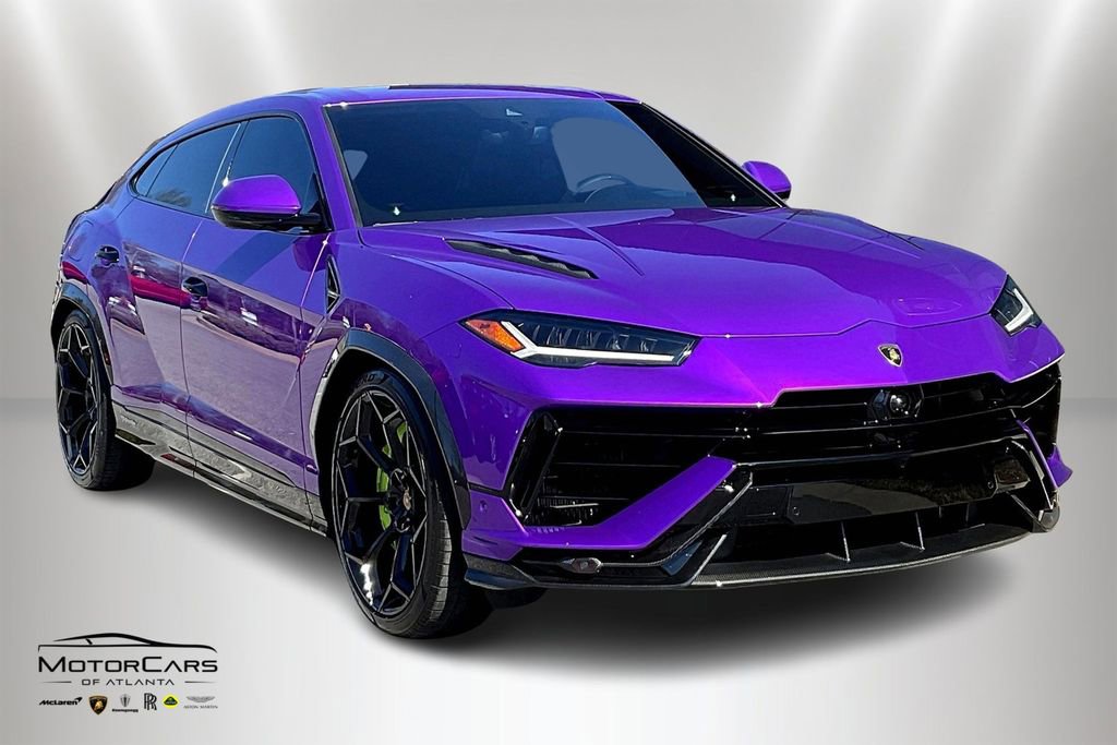 Used 2023 Lamborghini Urus Performante video 1