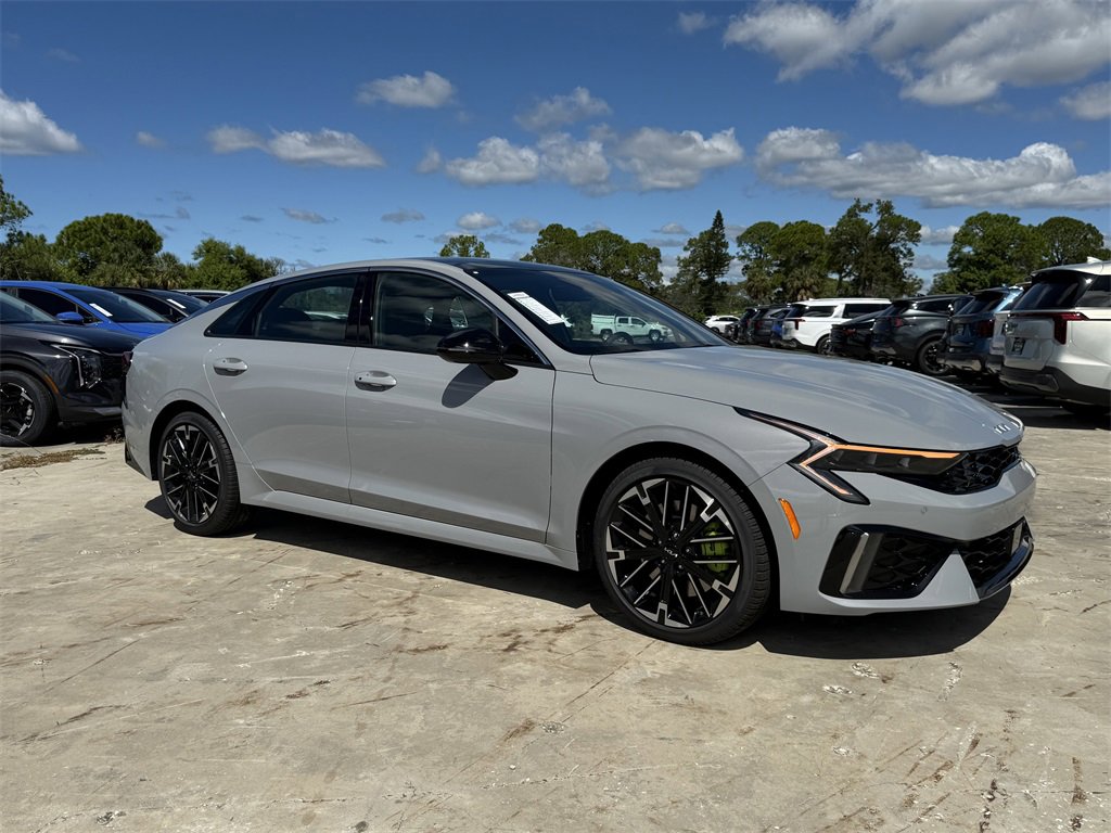 New 2026 Kia K5 GT image 2