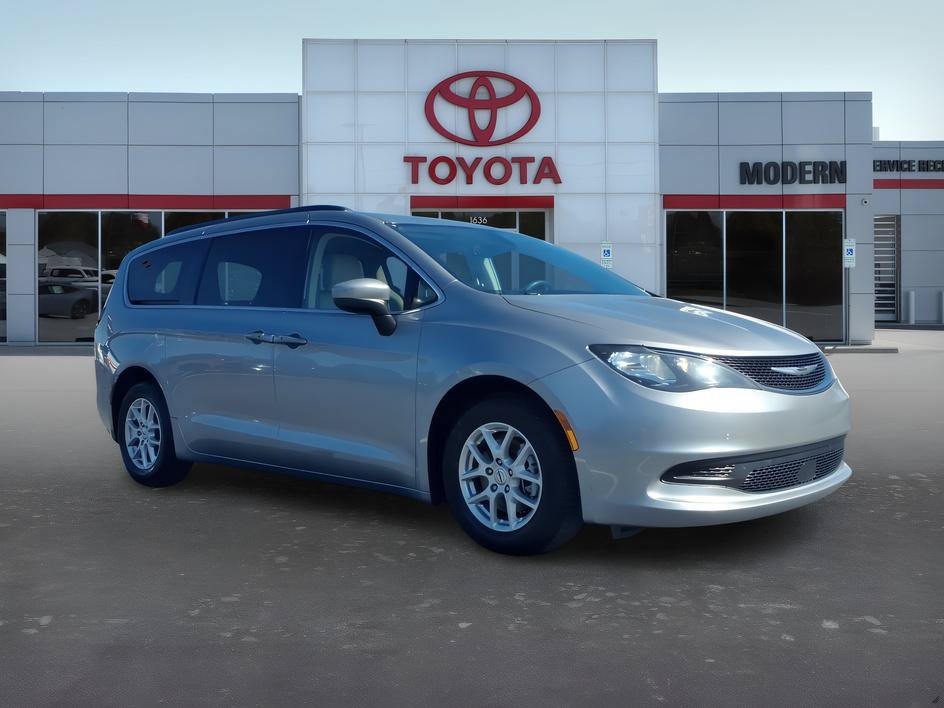 Used 2021 Chrysler Voyager Lxi FWD image 7