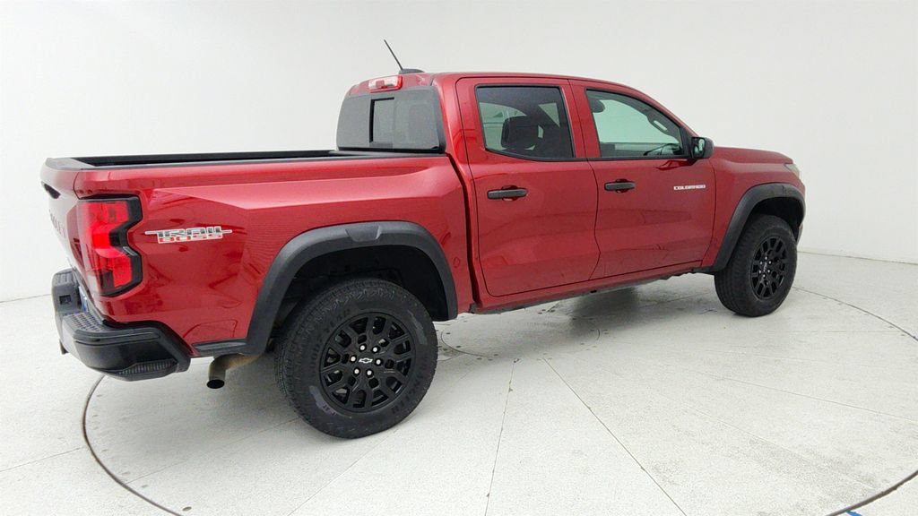 Used 2024 Chevrolet Colorado Trail Boss w/ Advanced Trailering Package AWD/4WD image 7