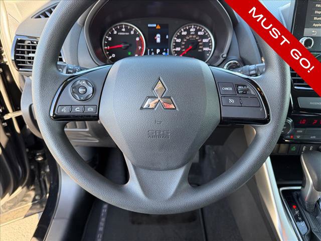 Used 2025 Mitsubishi Eclipse Cross LE AWD/4WD image 14