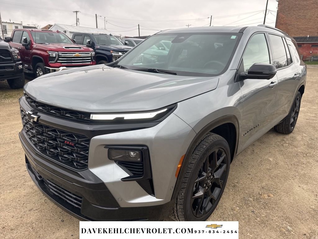 Used 2024 Chevrolet Traverse RS