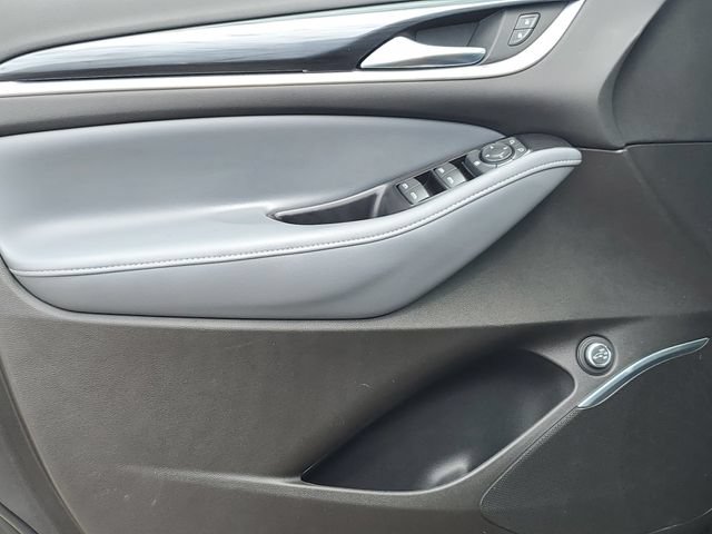 Used 2020 Buick Enclave Essence w/ Trailering Package, 5000 lbs. FWD image 21