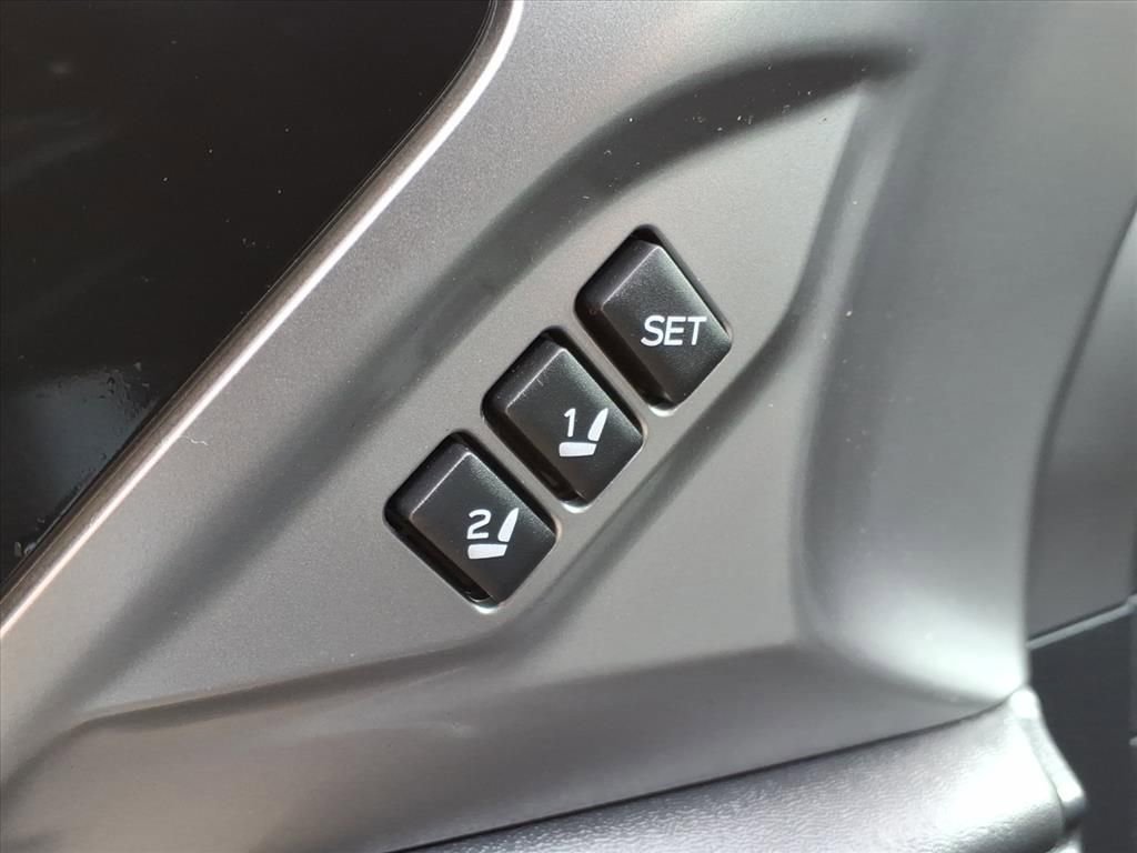 Used 2020 Subaru Outback Limited image 21