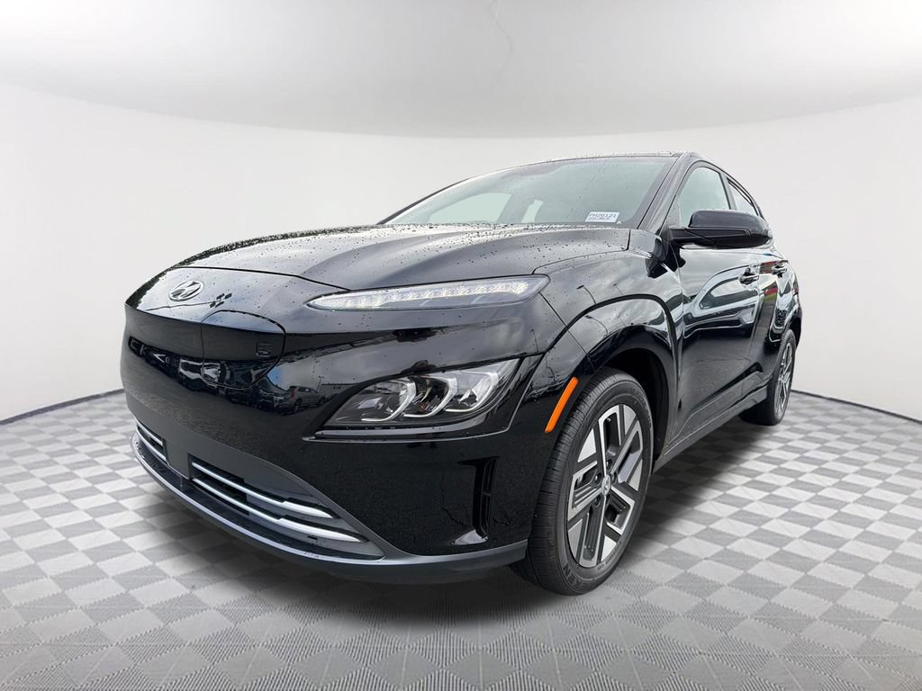 Used 2023 Hyundai Kona Limited FWD image 1