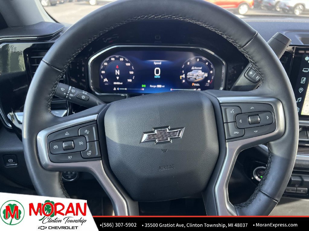 Used 2026 Chevrolet Silverado 1500 RST AWD/4WD image 19
