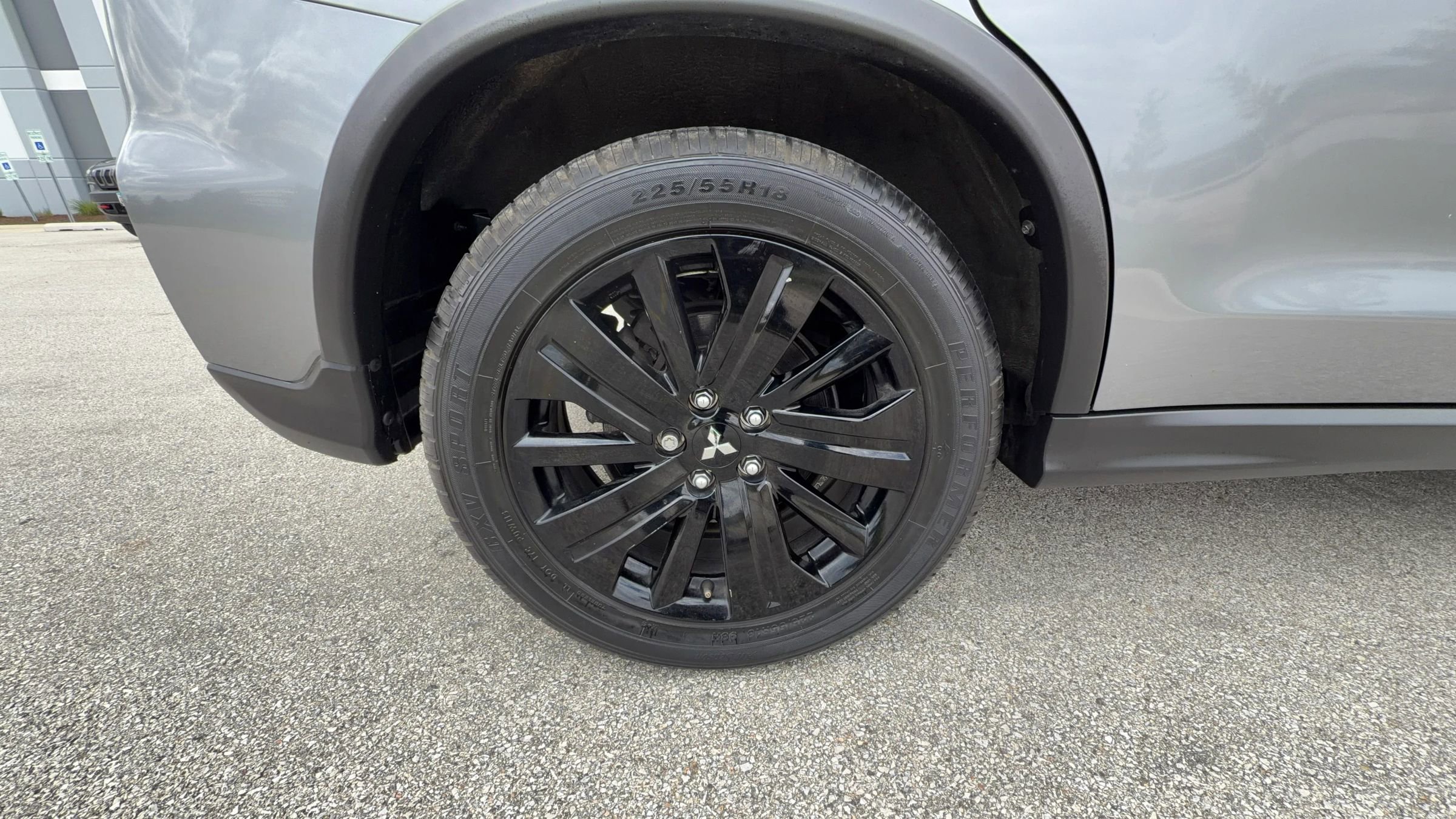 Used 2021 Mitsubishi Outlander Sport ES FWD image 34