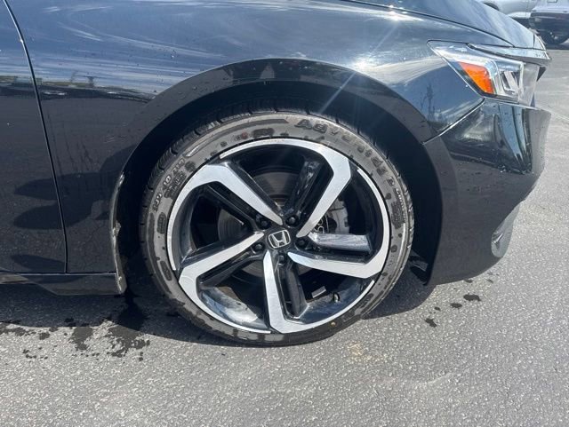Used 2019 Honda Accord Sport image 14
