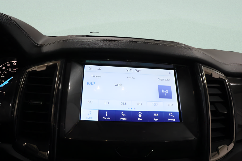 Used 2022 Ford Ranger Lariat w/ Technology Package AWD/4WD image 11