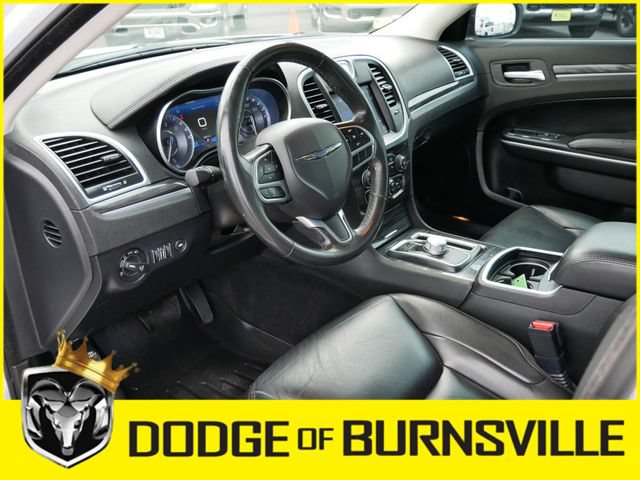 Used 2021 Chrysler 300 Touring L AWD/4WD image 13