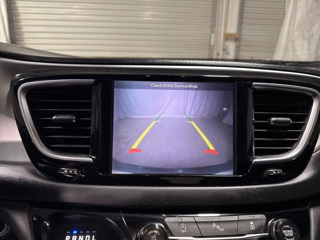 Used 2019 Chrysler Pacifica Touring Plus w/ S Appearance Package image 34