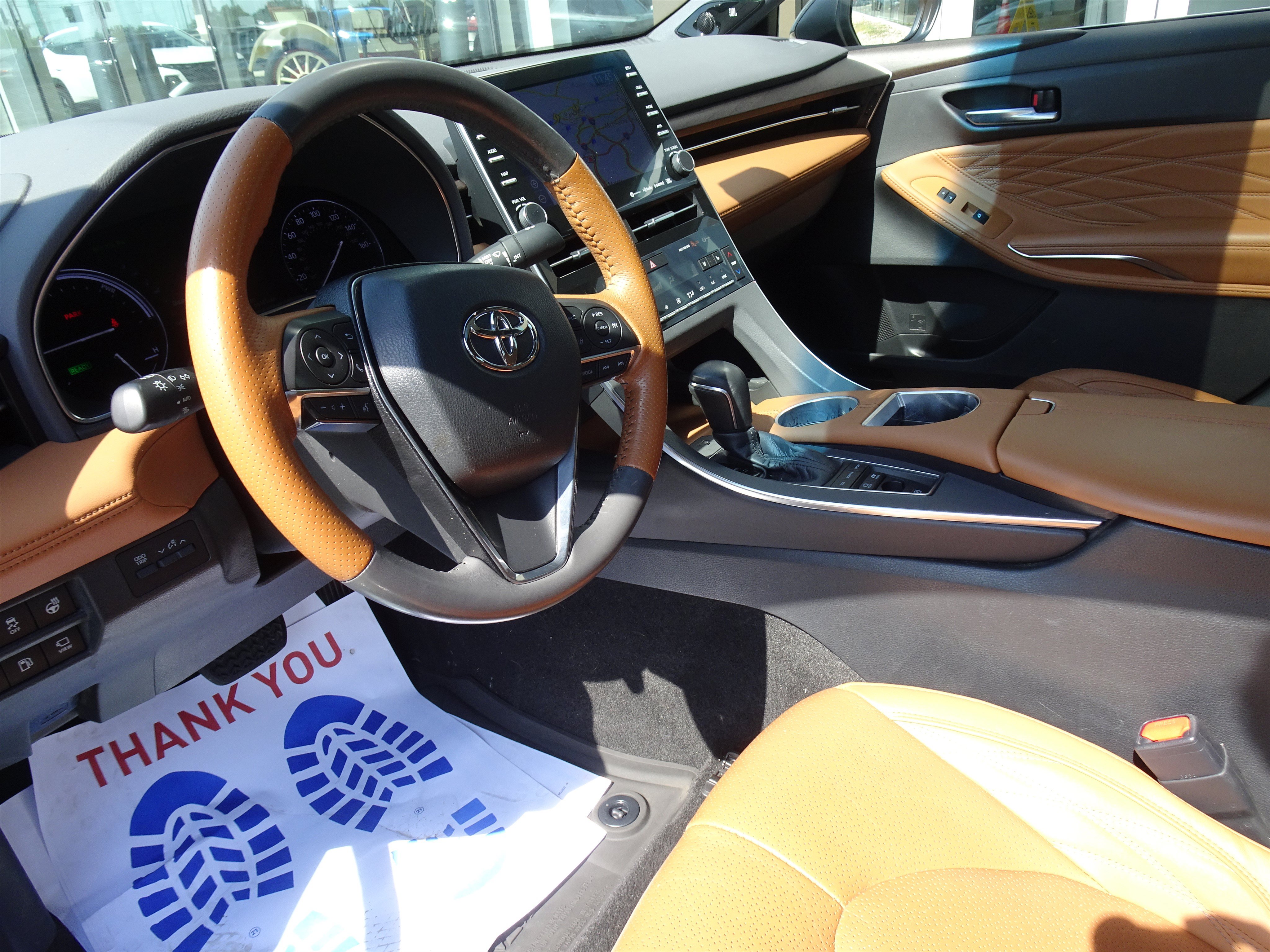Used 2020 Toyota Avalon Limited w/ Advanced Safety Package FWD image 12