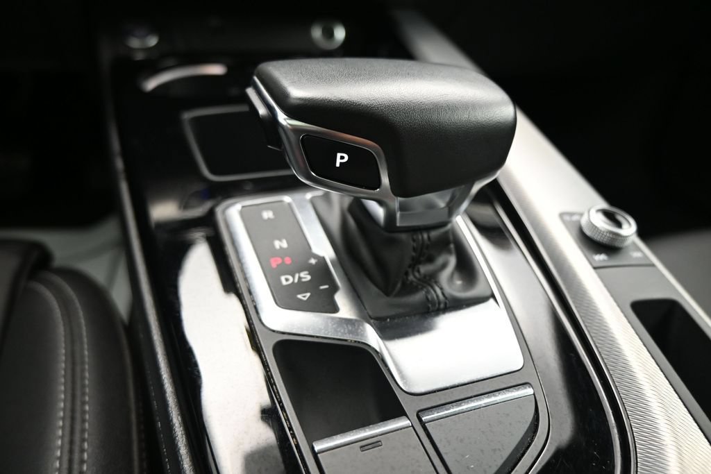 Used 2025 Audi A5 2.0T Premium Plus AWD/4WD image 22