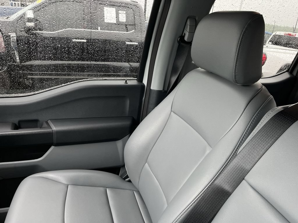 Used 2025 Ford F250 XL w/ XL Driver Assist Package AWD/4WD image 21
