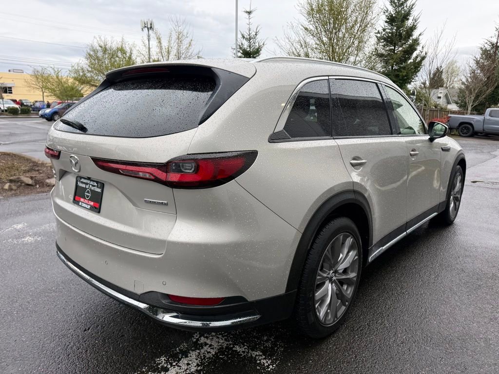 Used 2024 MAZDA CX-90 3.3 Turbo w/ Premium Package image 6