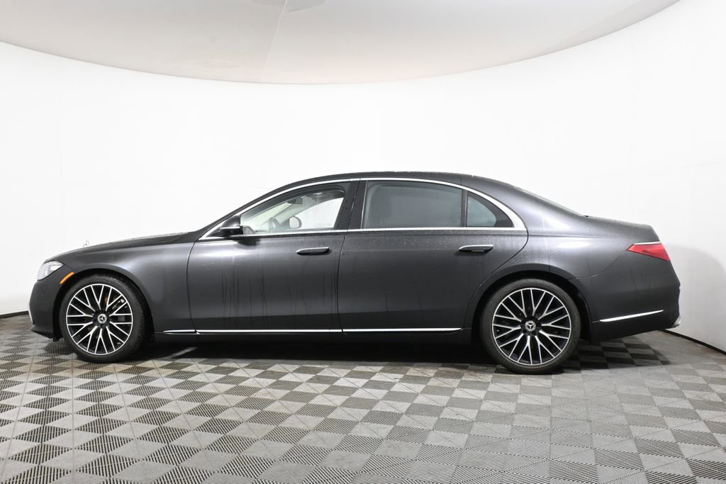 Used 2021 Mercedes-Benz S 580 4MATIC Sedan image 2