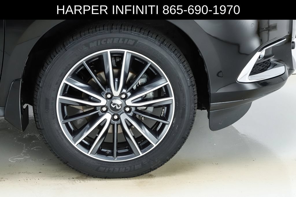 Used 2020 INFINITI QX60 Luxe w/ Sensory Package FWD image 15