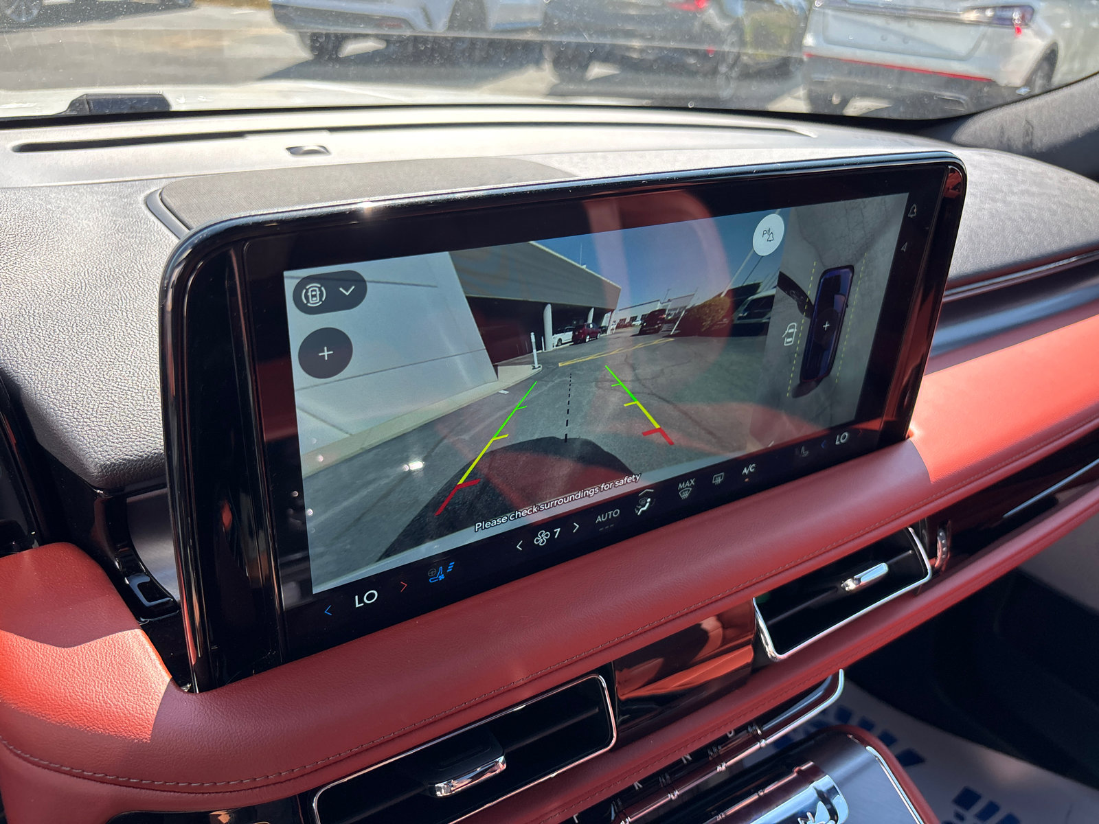 New 2025 Lincoln Aviator Reserve w/ Equipment Group 201A image 22