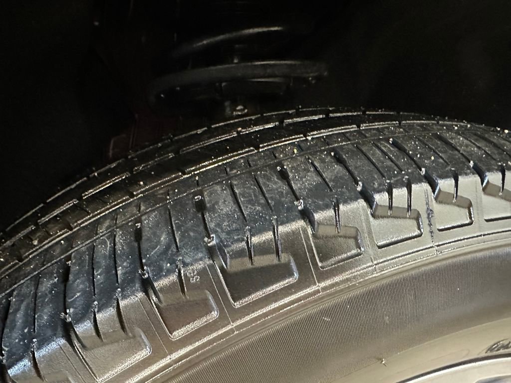 Used 2023 Ford Explorer XLT w/ Equipment Group 202A image 11