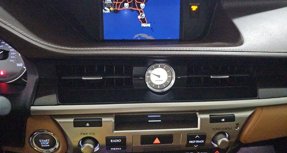 Used 2018 Lexus ES 350 w/ Navigation System Package FWD image 11