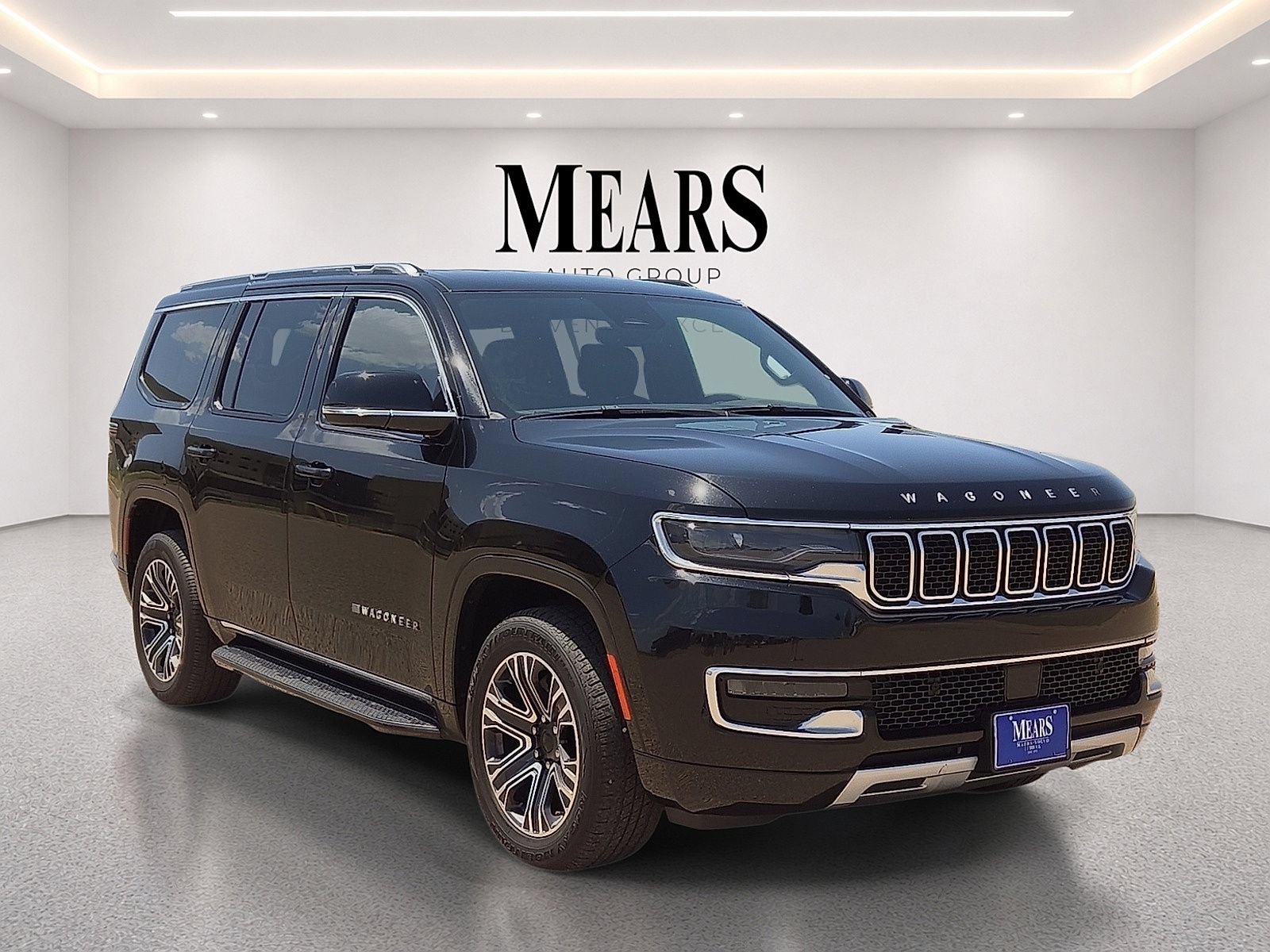 Used 2024 Jeep Wagoneer Series II w/ Flexible Seating Group AWD/4WD image 7