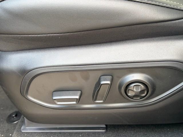 New 2025 Jeep Grand Cherokee L Limited image 17