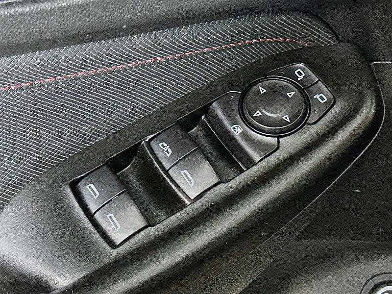 Used 2022 Chevrolet TrailBlazer RS w/ Sun and Liftgate Package FWD image 19