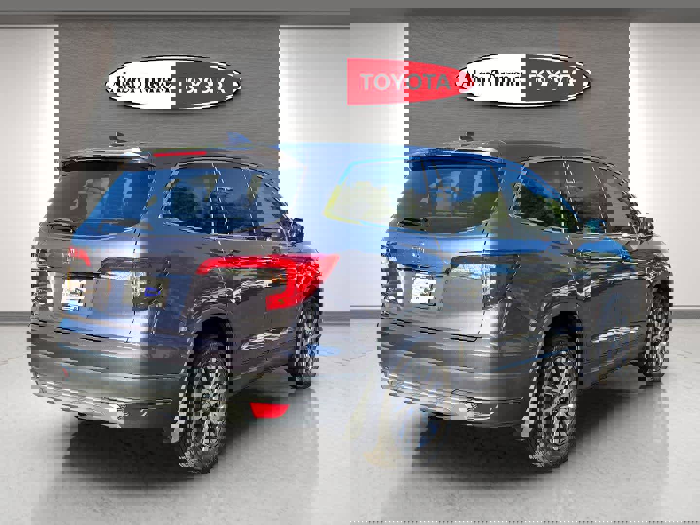 Used 2022 Honda Pilot EX-L image 6