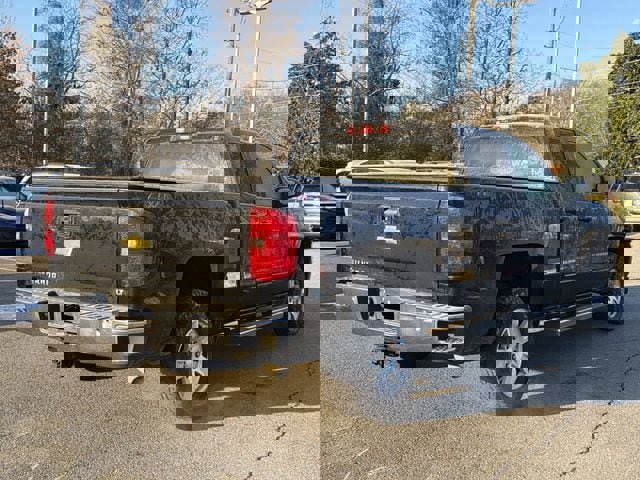 Used 2018 Chevrolet Silverado 1500 LT image 5