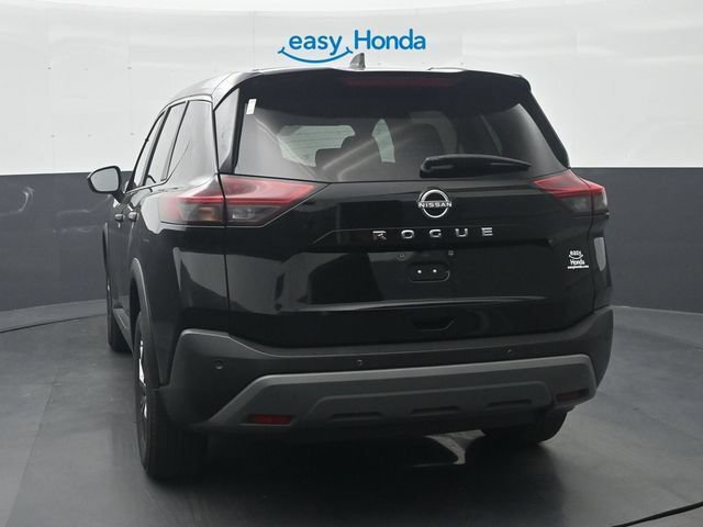 Used 2023 Nissan Rogue S FWD image 6