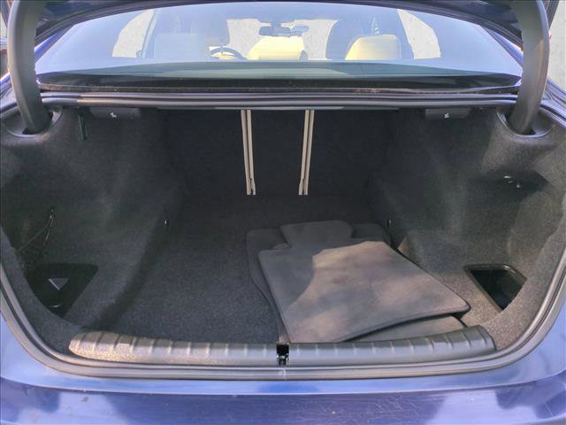 Used 2019 BMW 530i w/ Convenience Package RWD image 6